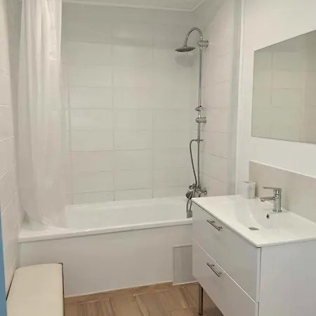 La Maison D'emmie 83m2 Avec Wi-fi Valreas