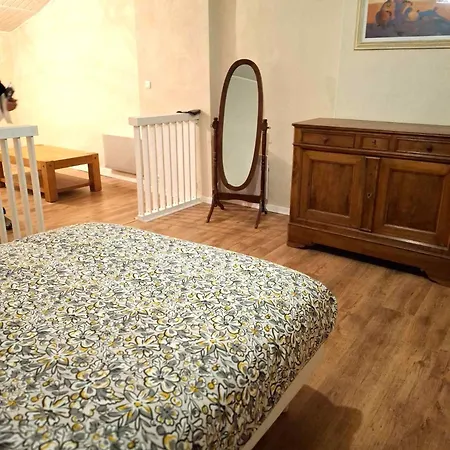 La Maison D'emmie 83m2 Avec Wi-fi Holiday home *