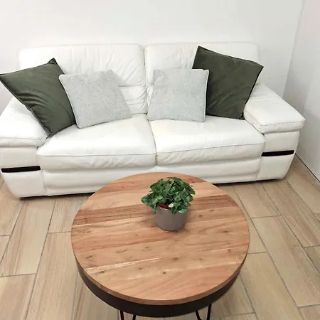 La Maison D'emmie 83m2 Avec Wi-fi Holiday home *